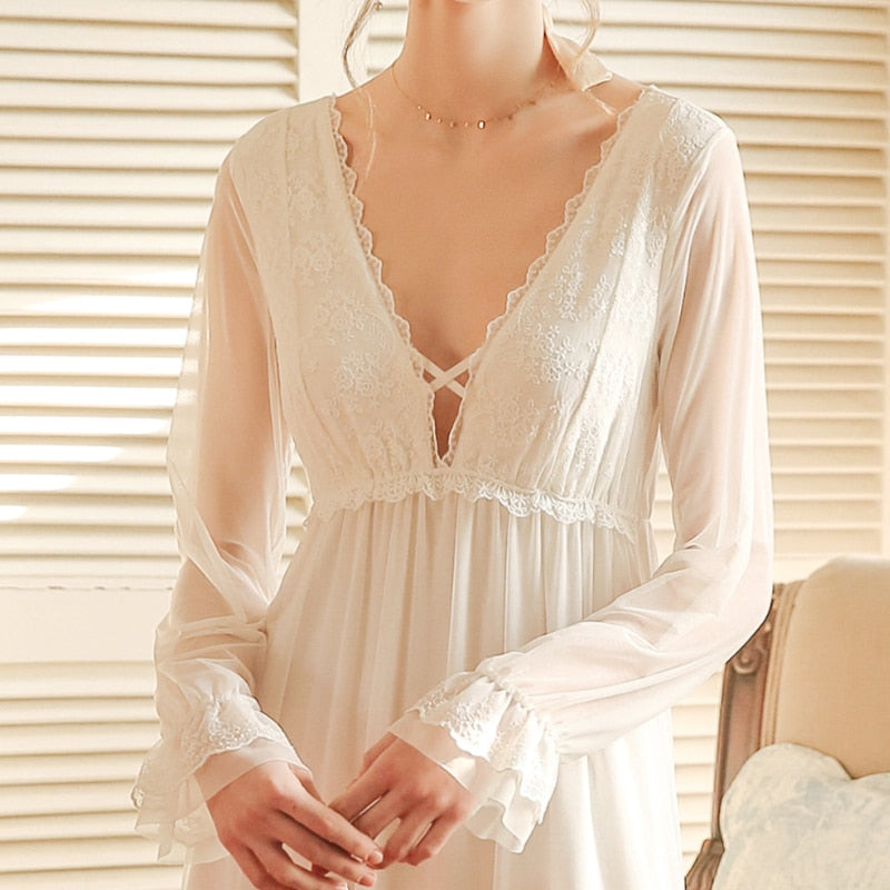 Full-Length Lace-Trimmed Dressing Gown for Women 3 Full-Length Lace-Trimmed Dressing Gown for Women - Image 3