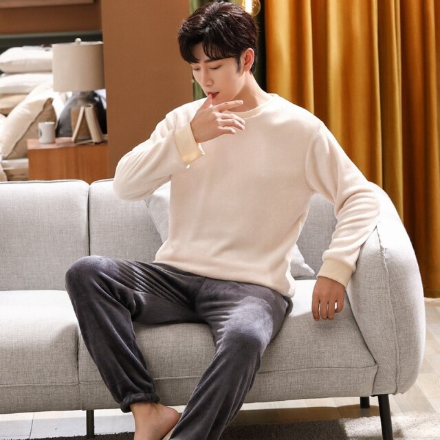 Winter-Weight Fleece Pyjama Set for Men 1 Winter-Weight Fleece Pyjama Set for Men